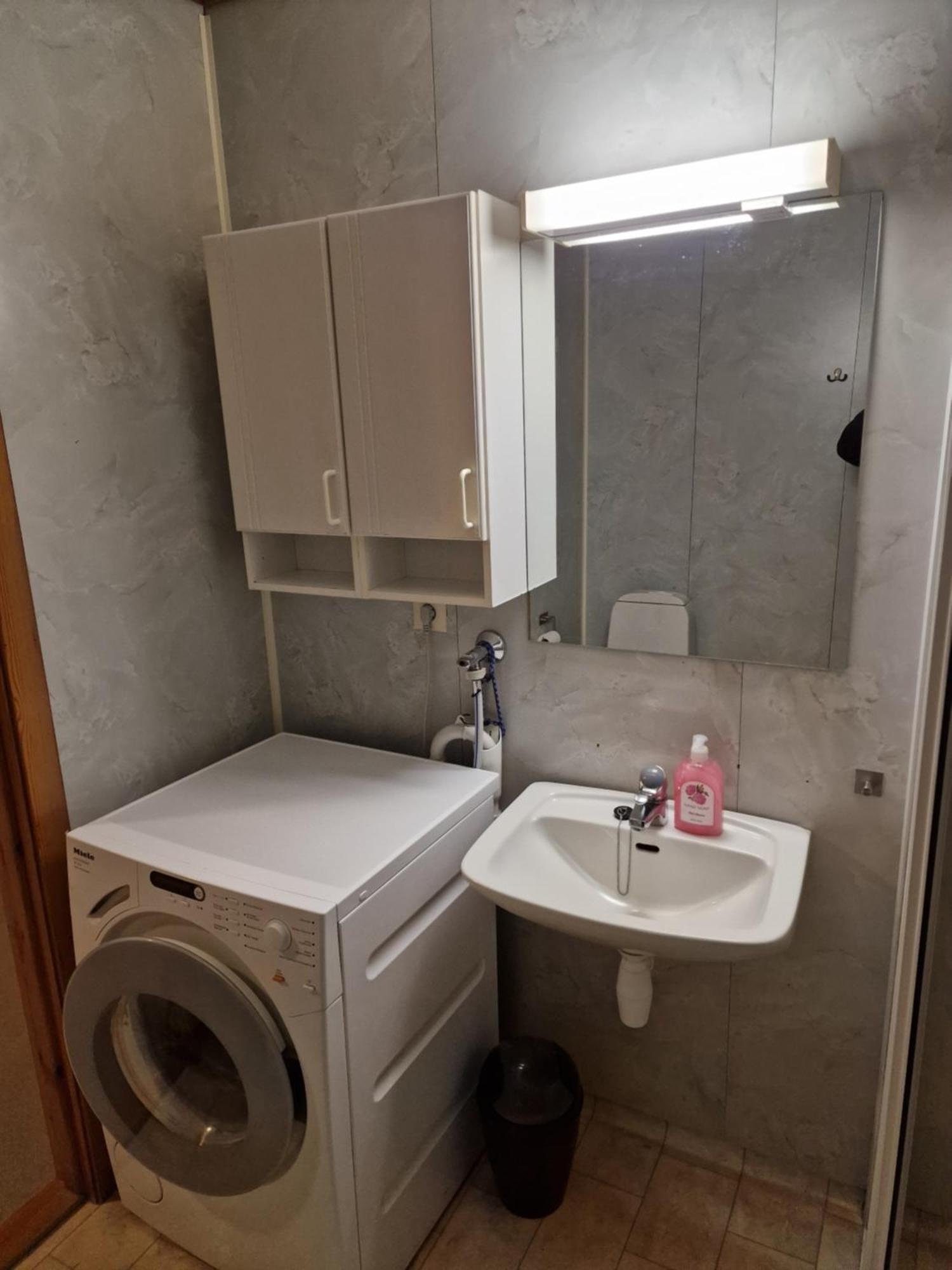 Rom Sentralt I Sogndal Hostel Luaran gambar