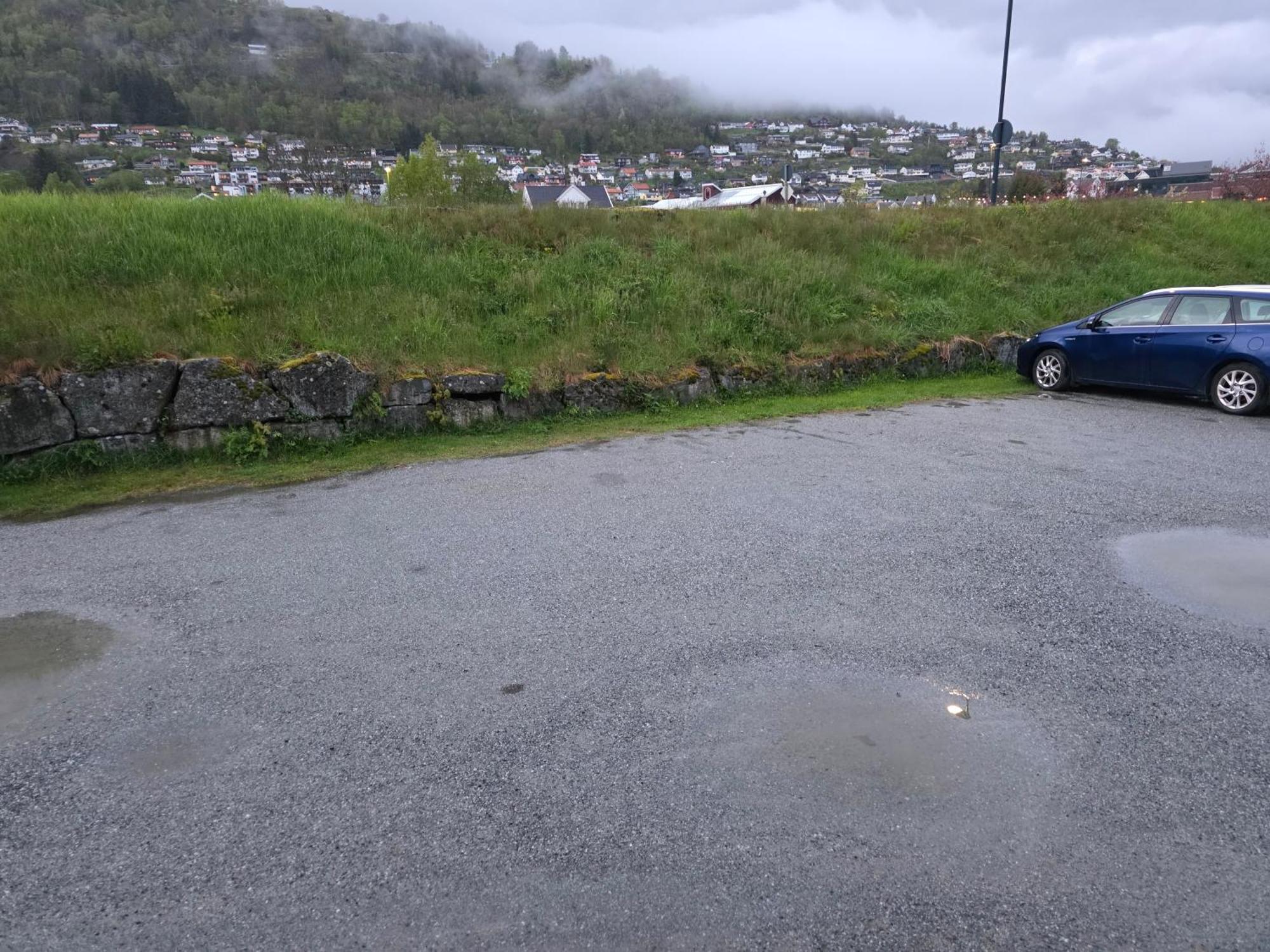 Rom Sentralt I Sogndal Hostel Luaran gambar